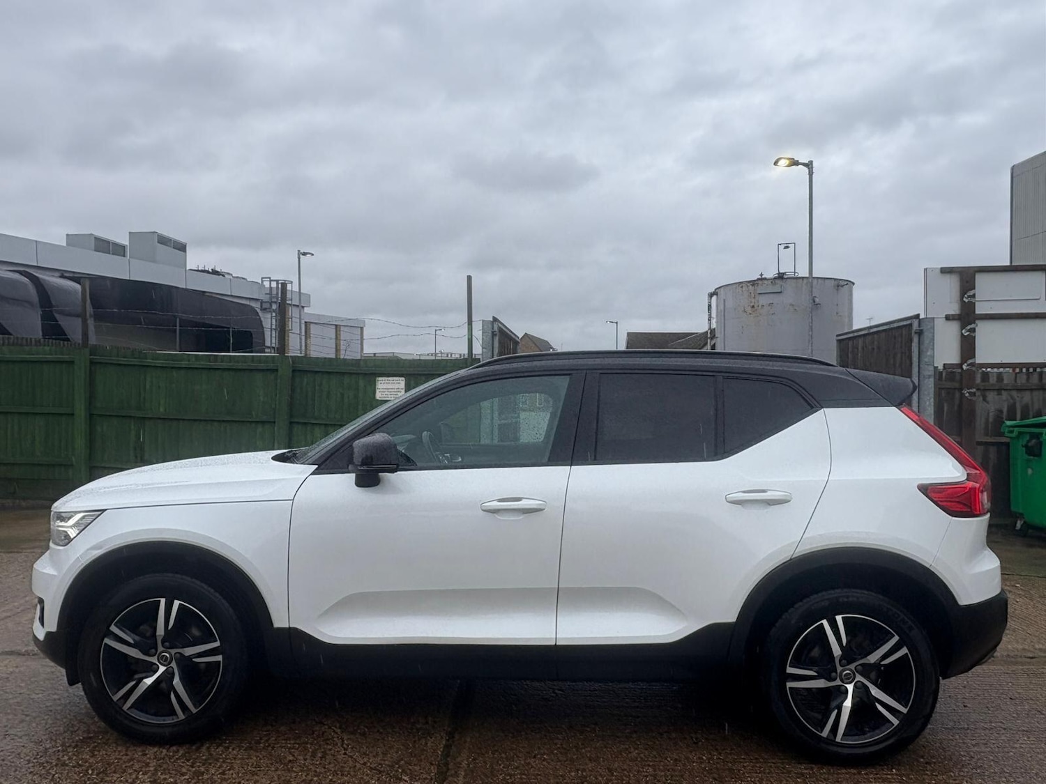 Used Volvo XC40 2018 for sale - 77633896: Photo 10