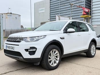 Used Land Rover Discovery Sport 2019 for sale - 79726419: Photo