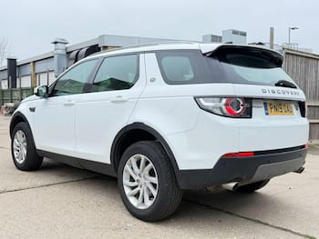 Used Land Rover Discovery Sport 2019 for sale - 79726419: Photo