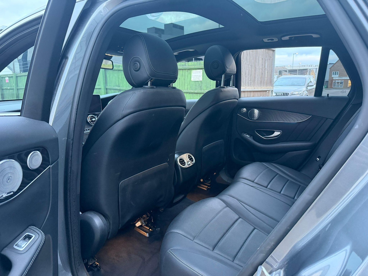 Used Mercedes-Benz GLC for sale - 77267995: Photo 21