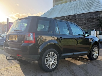 Used Land Rover Freelander 2008 for sale - 76952764: Photo