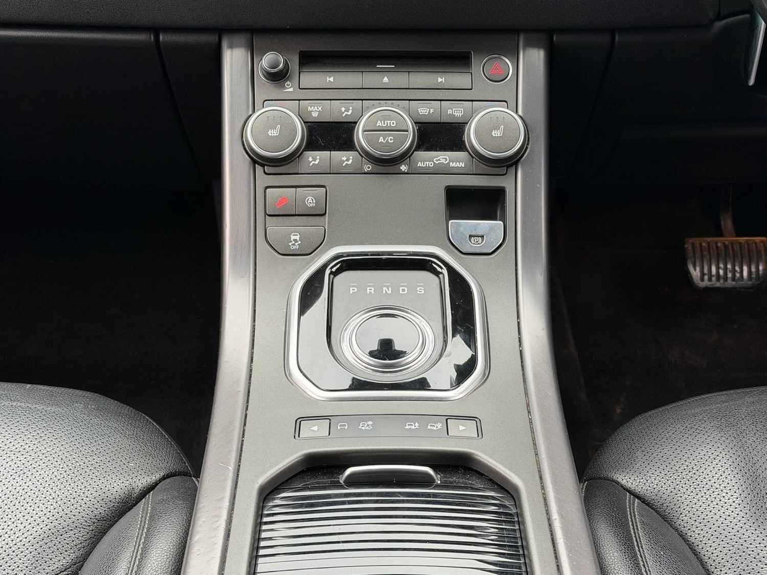 Used Land Rover Range Rover Evoque 2017 for sale - 77852840: Photo 32