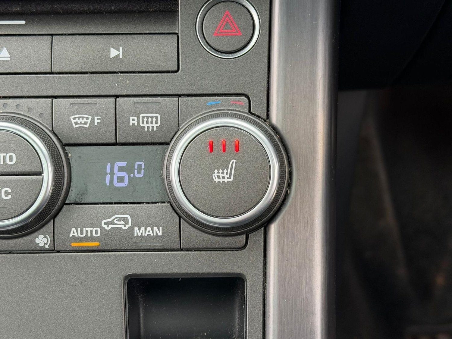 Used Land Rover Range Rover Evoque 2017 for sale - 77852840: Photo 4