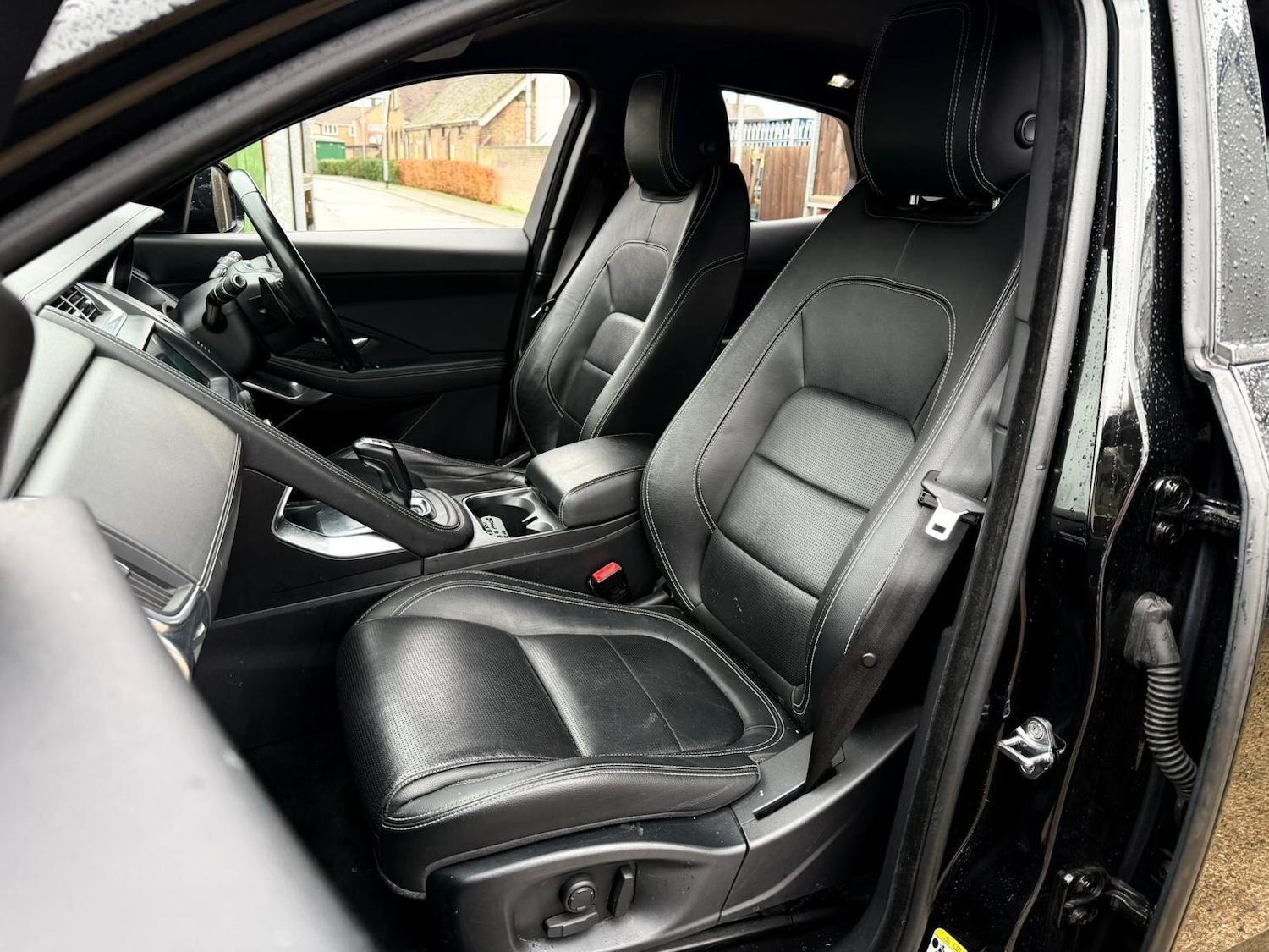 Used Jaguar E-Pace 2019 for sale - 77156069: Photo 23