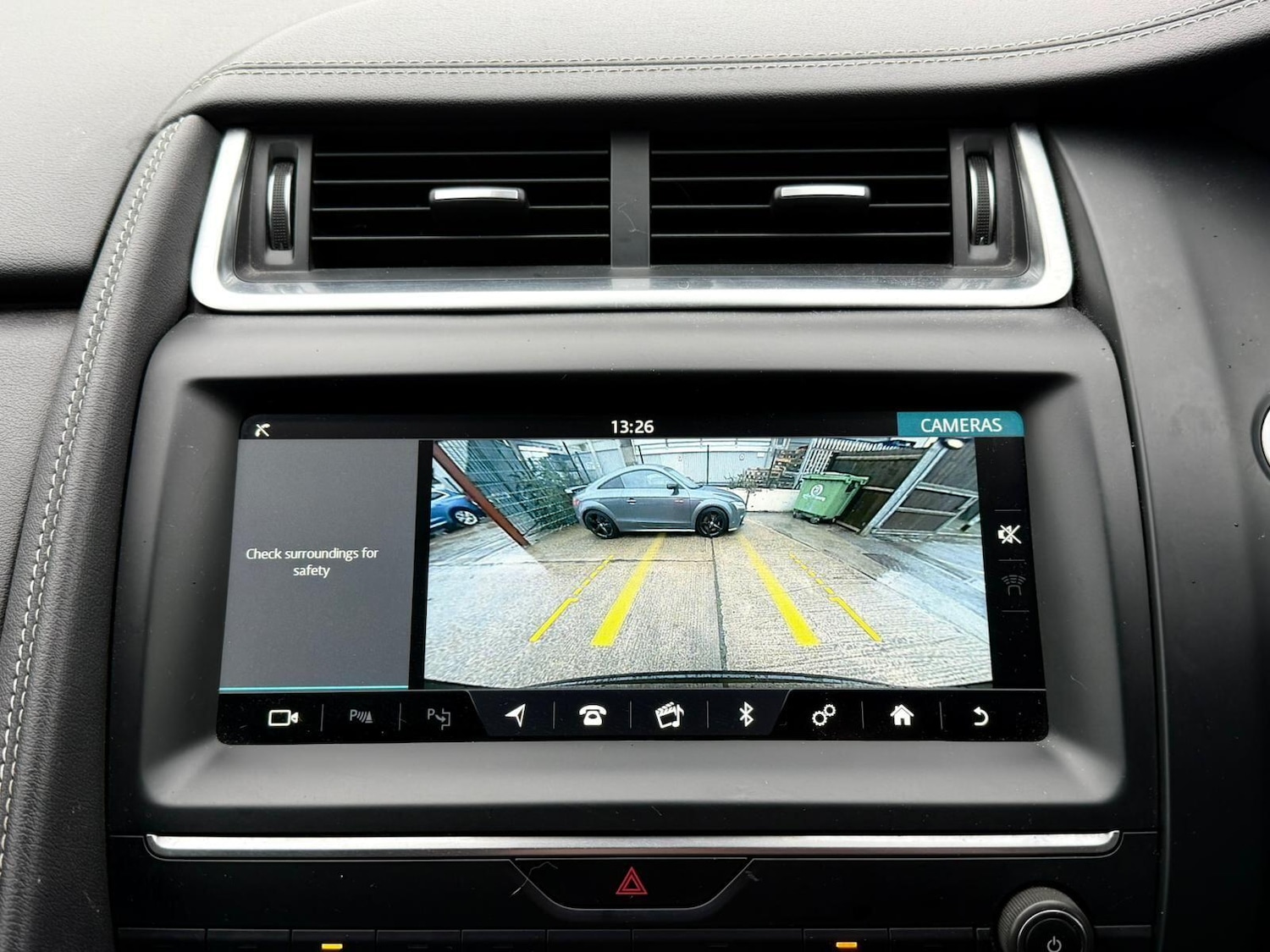 Used Jaguar E-Pace 2019 for sale - 77156069: Photo 7