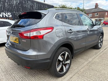 Used Nissan Qashqai 2016 for sale - 79698955: Photo