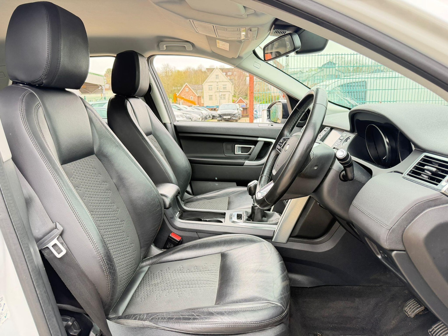 Used Land Rover Discovery Sport for sale - 77926268: Photo 11