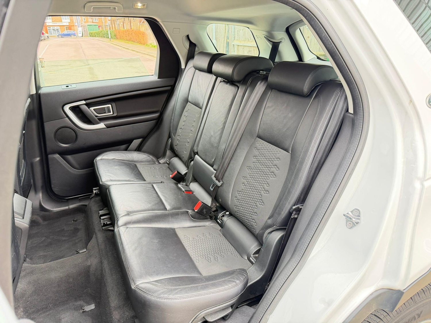 Used Land Rover Discovery Sport for sale - 77926268: Photo 18