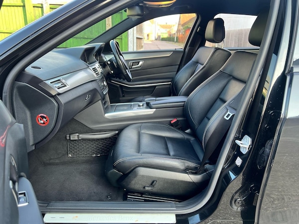 Used Mercedes-Benz E-Class 2015 for sale - 74908828: Photo 22