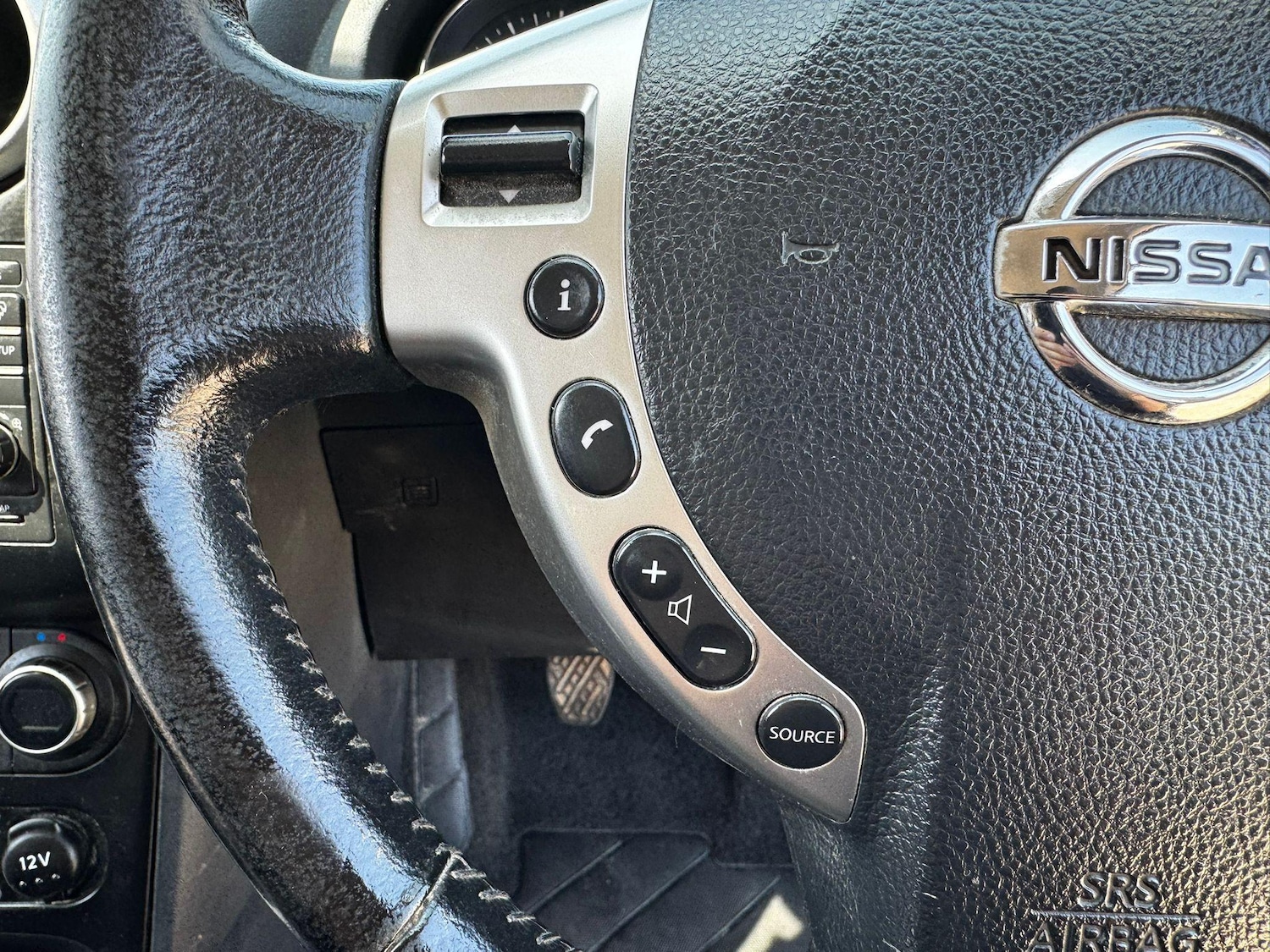 Used Nissan Qashqai for sale - 77672021: Photo 25