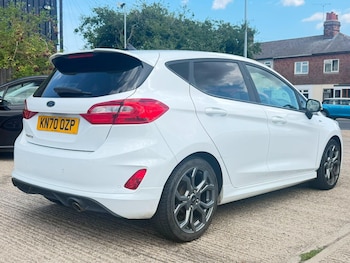 Used Ford Fiesta 2020 for sale - 79464100: Photo
