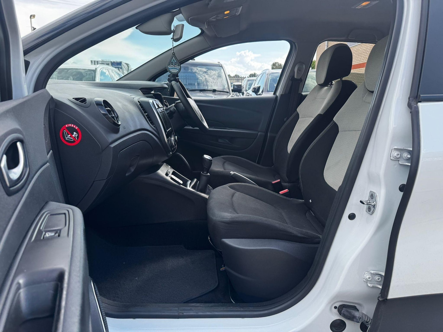 Used Renault Captur 2019 for sale - 76702409: Photo 18