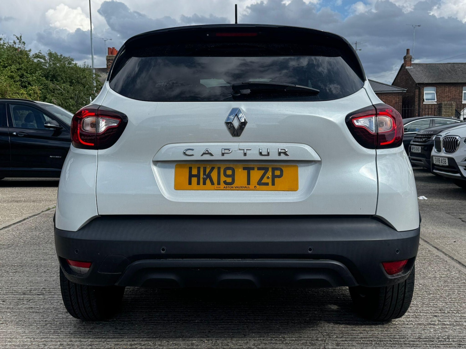 Used Renault Captur 2019 for sale - 76702409: Photo 4