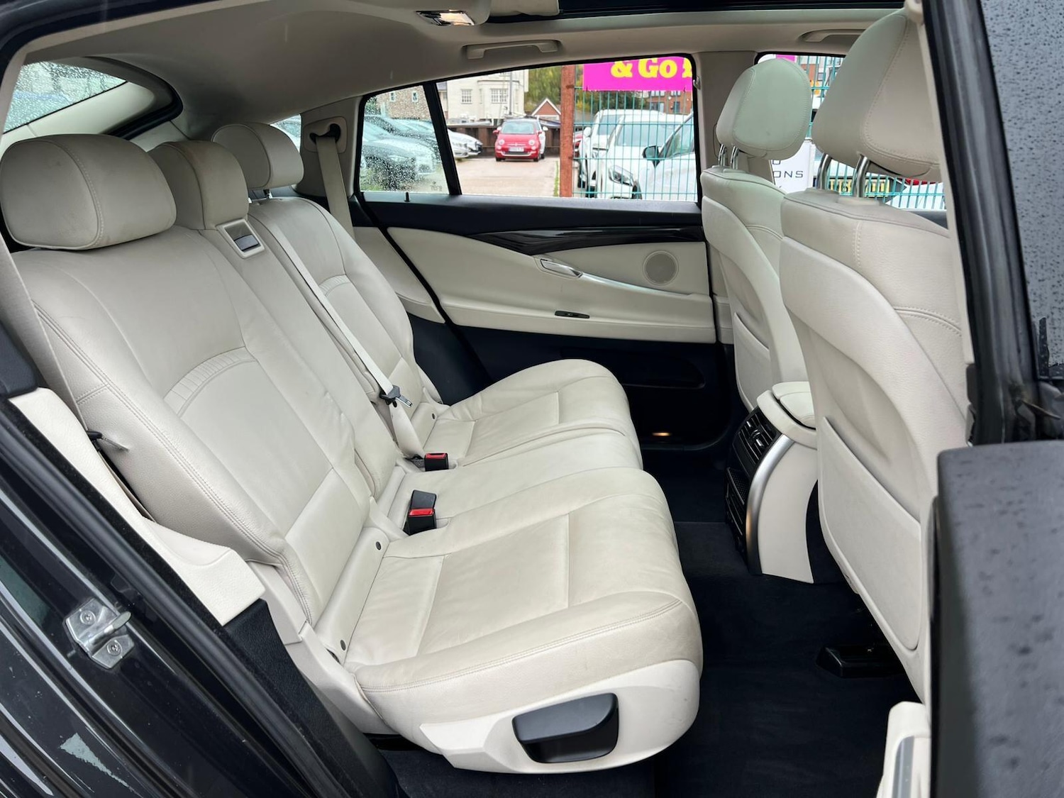 Used BMW 5 Series 2015 for sale - 76408580: Photo 17