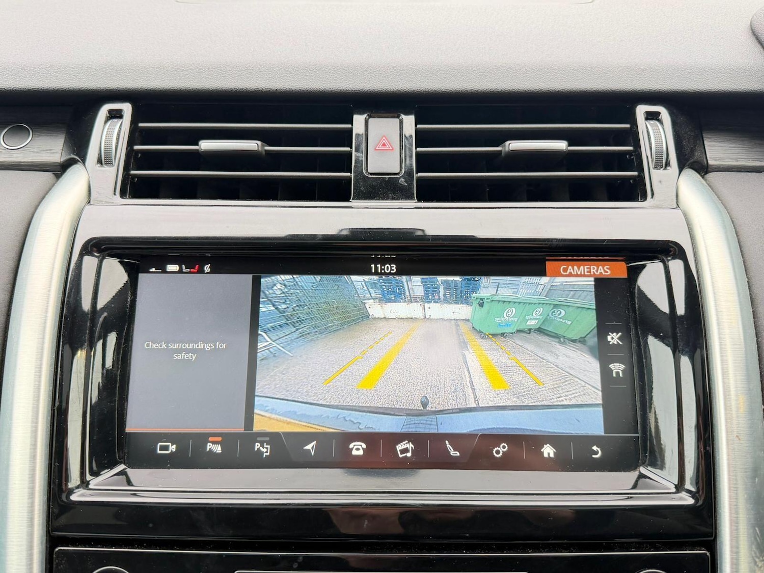 Used Land Rover Discovery 2020 for sale - 77993280: Photo 4