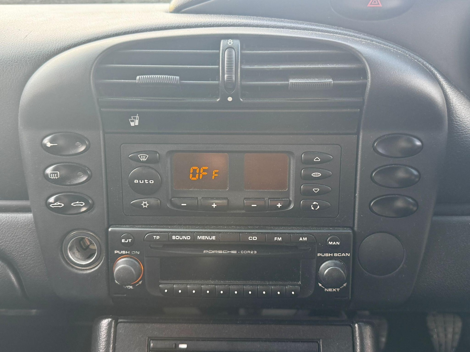 Used Porsche Boxster 2004 for sale - 76137015: Photo 15