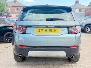 Used Land Rover Discovery Sport 2018 for sale - 79465288: Photo
