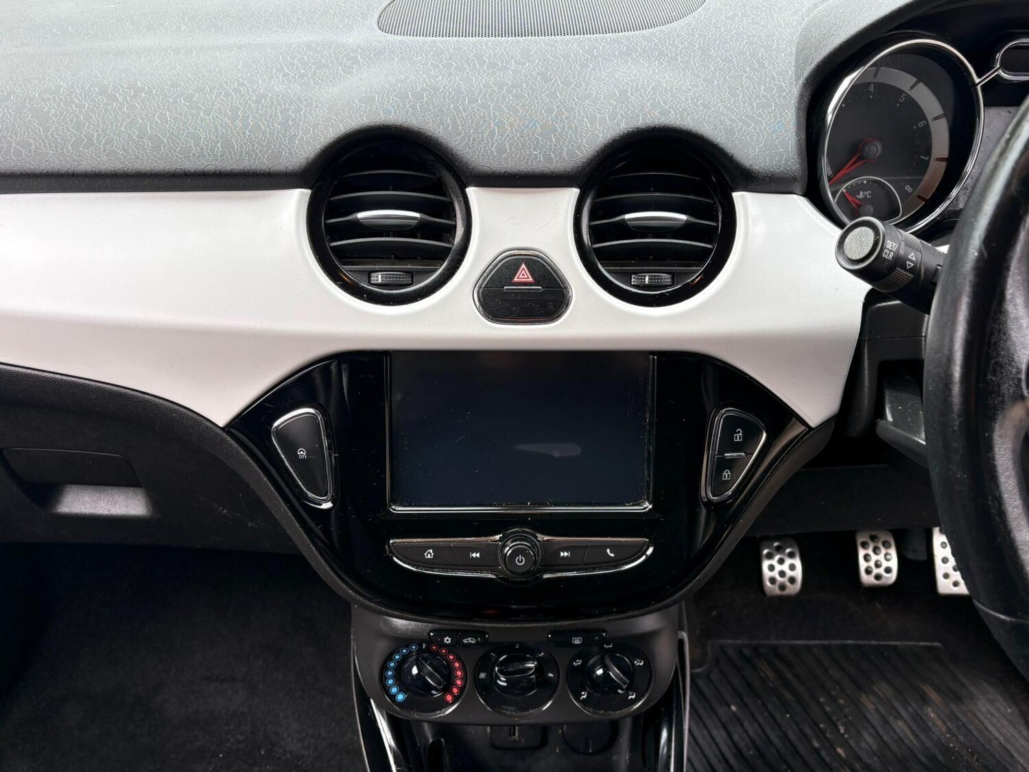 Used Vauxhall ADAM 2018 for sale - 77510130: Photo 22