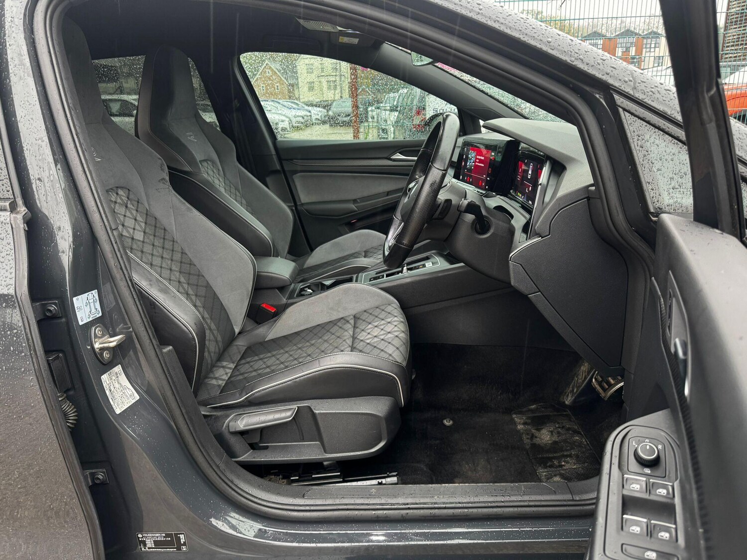 Used Volkswagen Golf 2021 for sale - 76585138: Photo 14