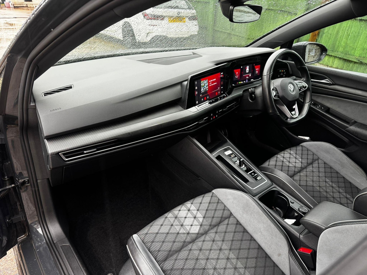 Used Volkswagen Golf 2021 for sale - 76585138: Photo 24