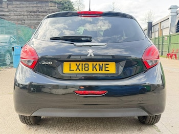 Used Peugeot 208 2018 for sale - 78623278: Photo