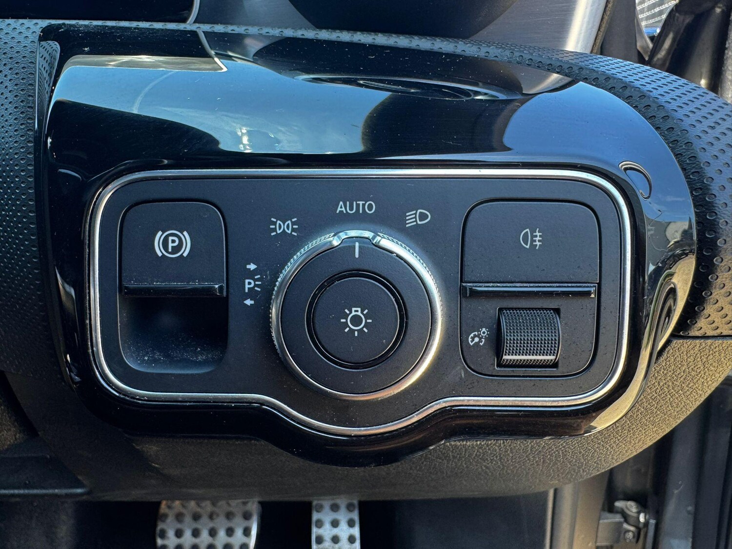 Vehicle 29