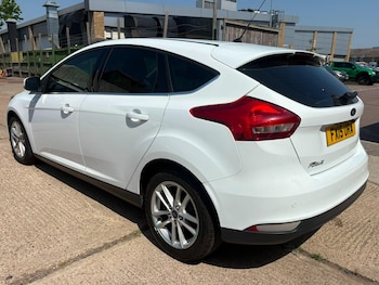 Used Ford Focus 2015 for sale - 79018691: Photo