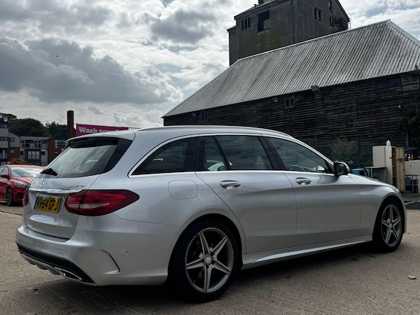 Used Mercedes-Benz C-Class 2014 for sale - 75378397: Photo 5