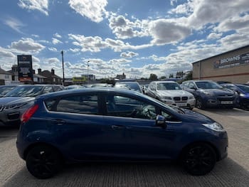 Used Ford Fiesta 2010 for sale - 79669624: Photo