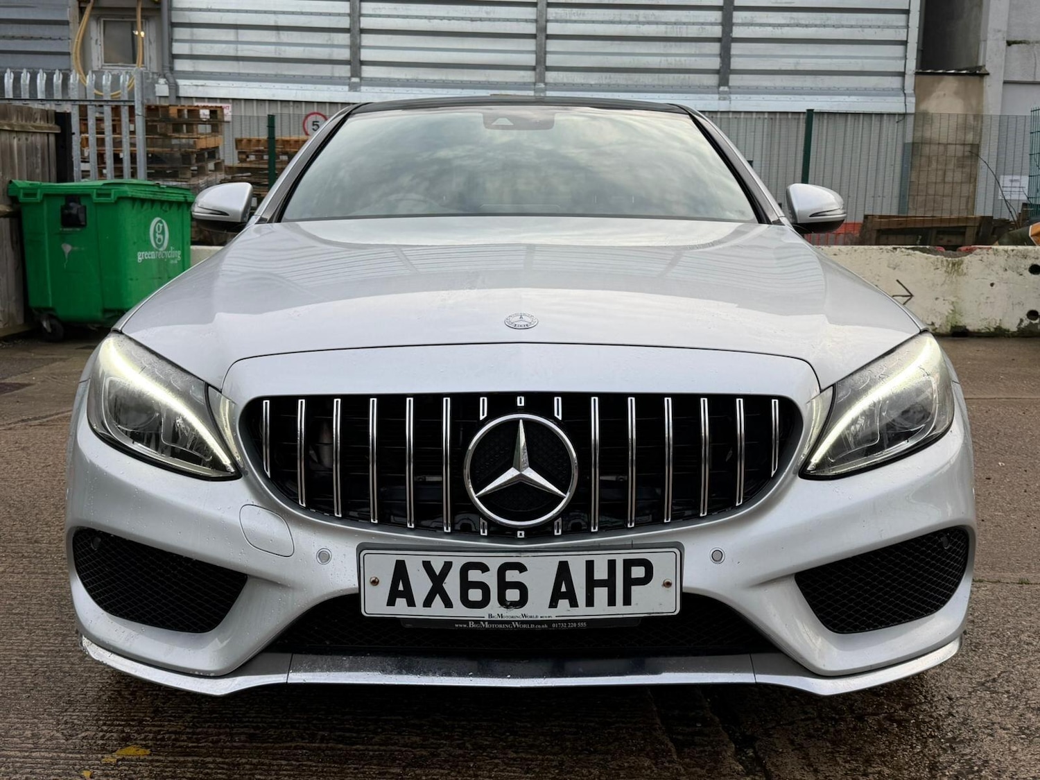 Used Mercedes-Benz C Class 2016 for sale - 77029437: Photo 3