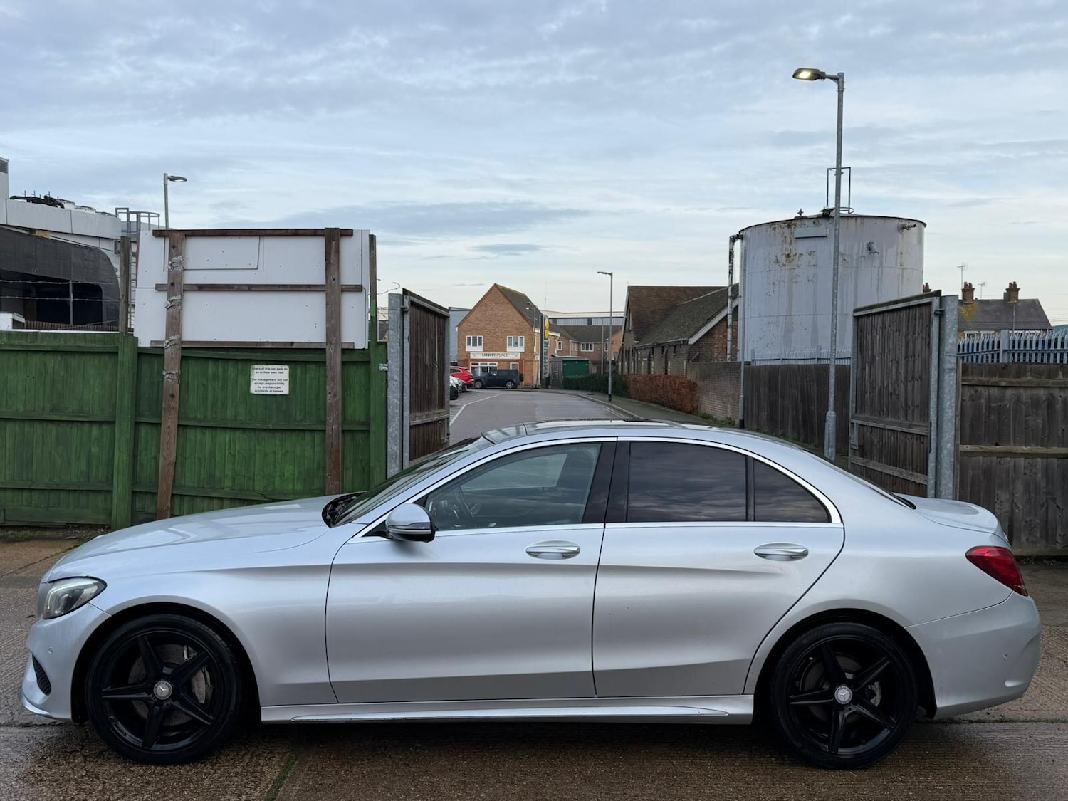 Used Mercedes-Benz C Class 2016 for sale - 77029437: Photo 8