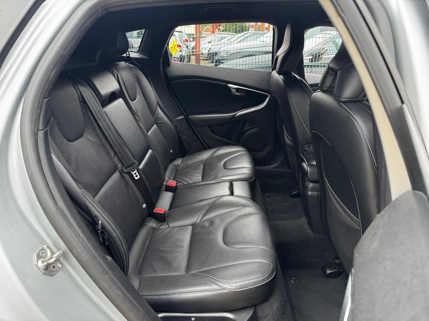 Used Volvo V40 for sale - 76138158: Photo 16