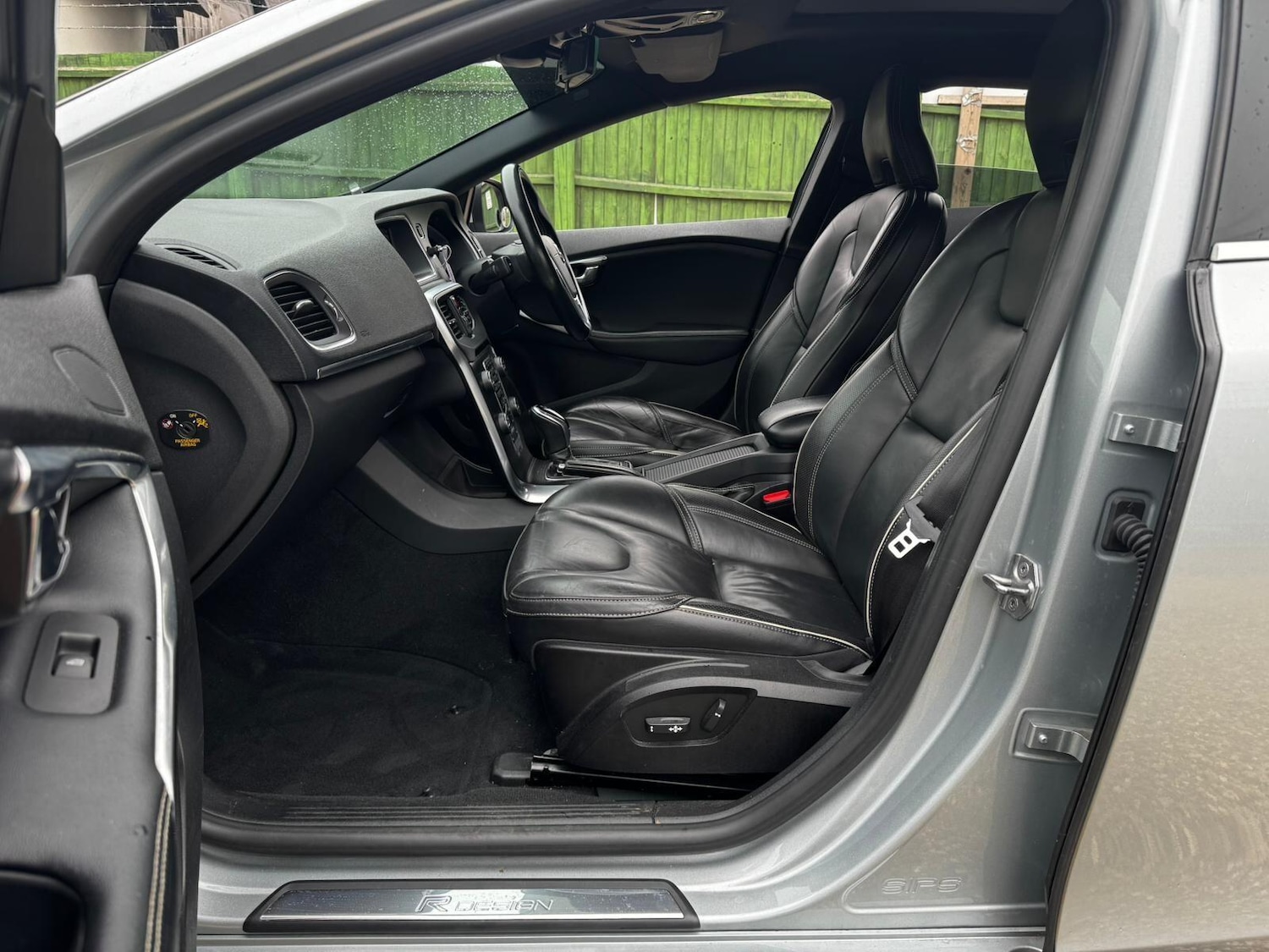 Used Volvo V40 for sale - 76138158: Photo 22