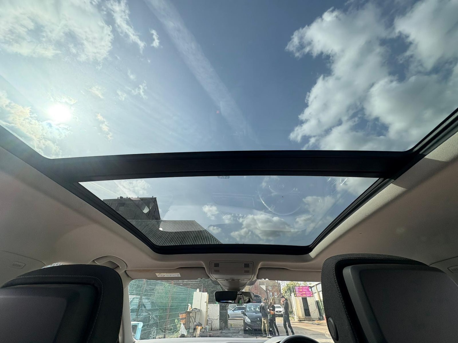 Used Volkswagen Tiguan 2018 for sale - 78205431: Photo 2