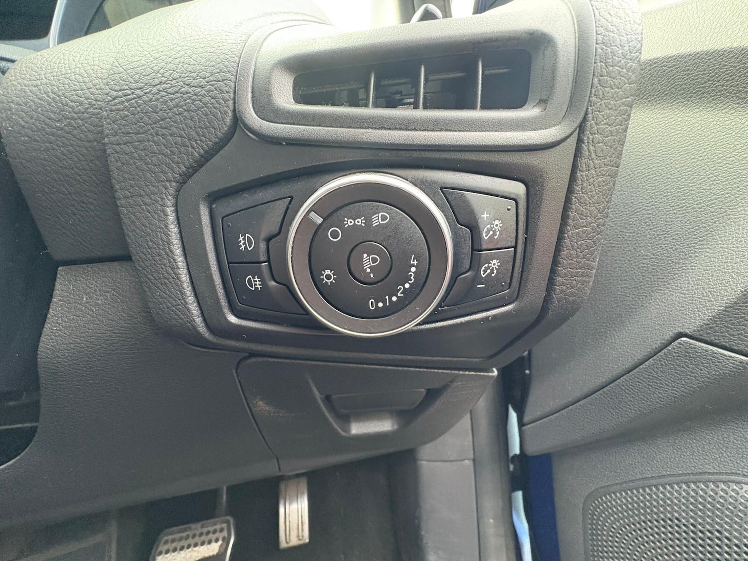 Used Ford Focus for sale - 77853478: Photo 25