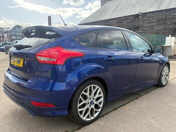 Used Ford Focus 2017 for sale - 77853478: Photo