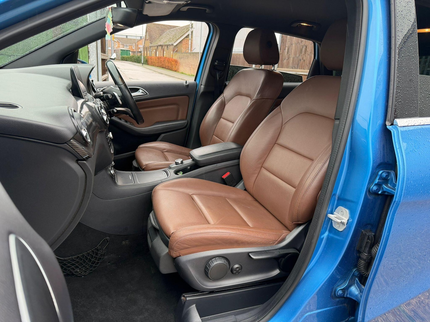 Used Mercedes-Benz B Class 2015 for sale - 77156703: Photo 22