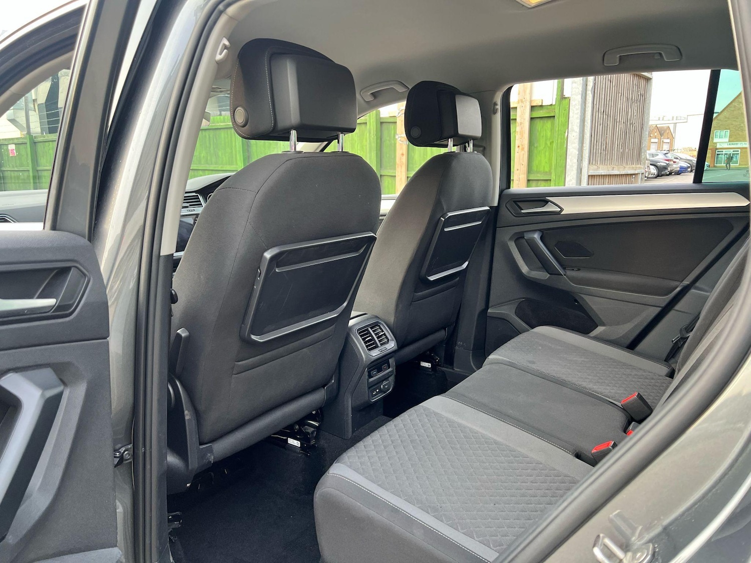 Used Volkswagen Tiguan 2018 for sale - 77202437: Photo 22