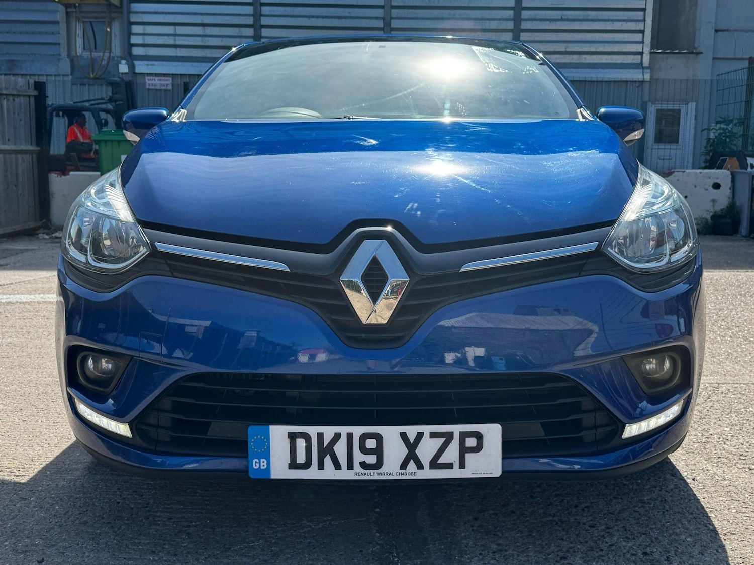Used Renault Clio 2019 for sale - 76993090: Photo 10