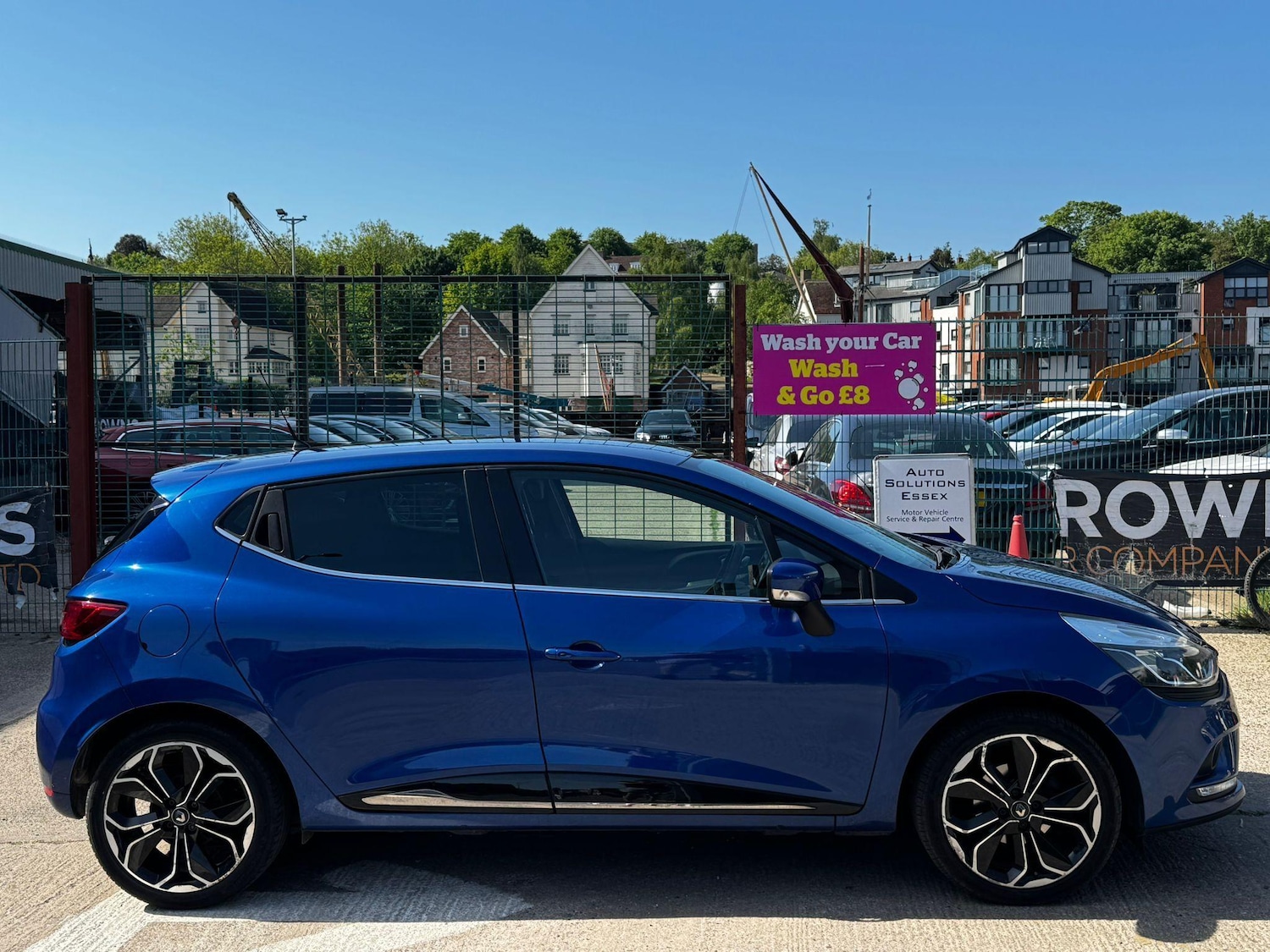 Used Renault Clio 2019 for sale - 76993090: Photo 3