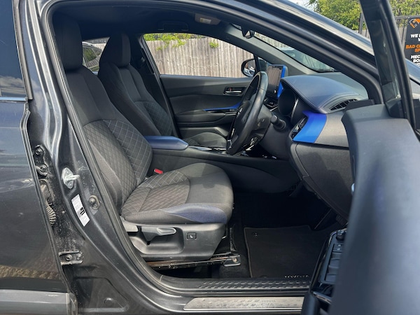 Used Toyota C-HR 2021 for sale - 74810556: Photo 28