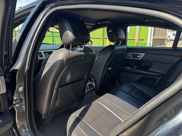 Used Jaguar XF 2015 for sale - 75552183: Photo 20
