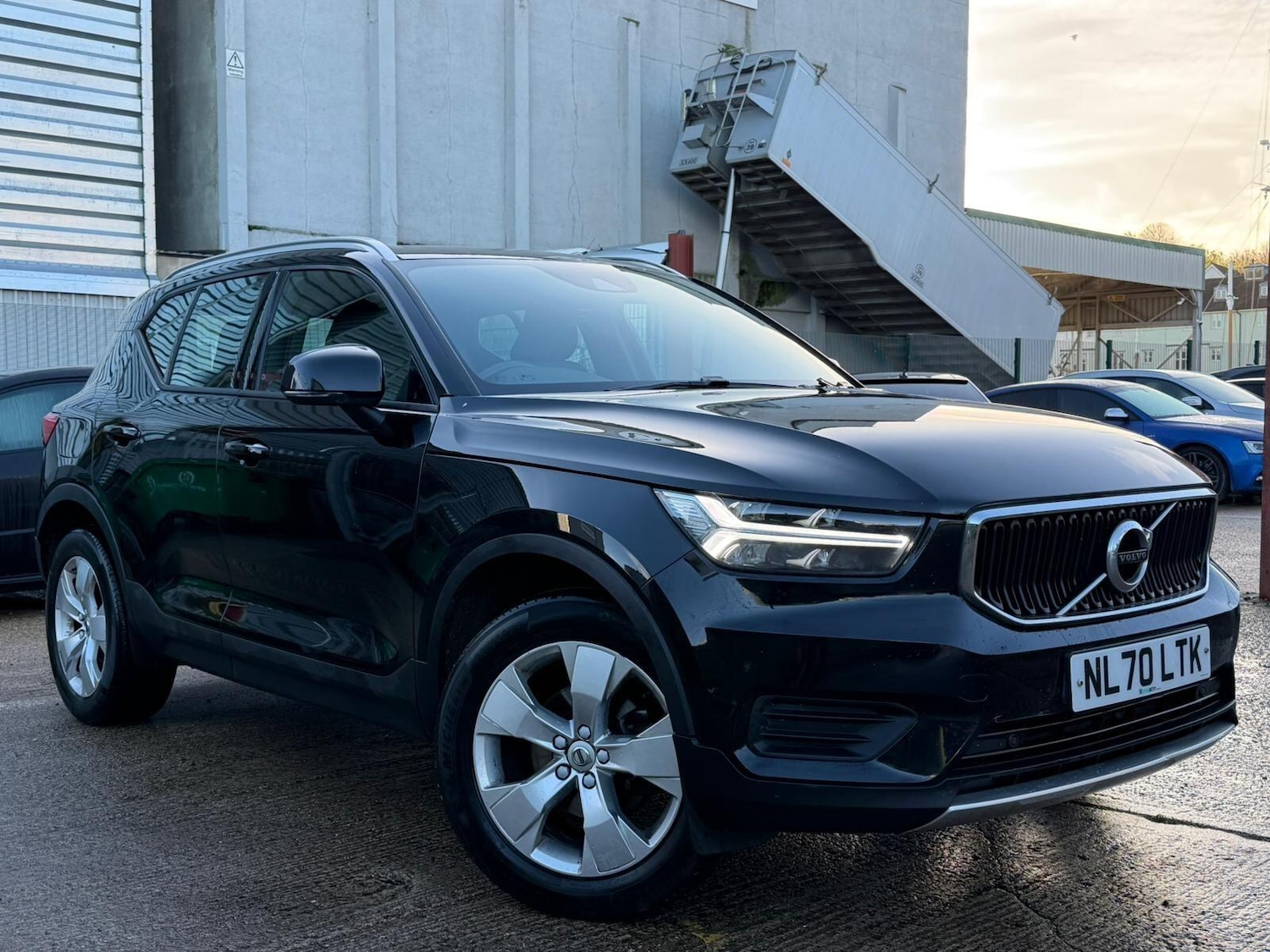 Used Volvo XC40 2020 for sale - 76780660: Photo 1