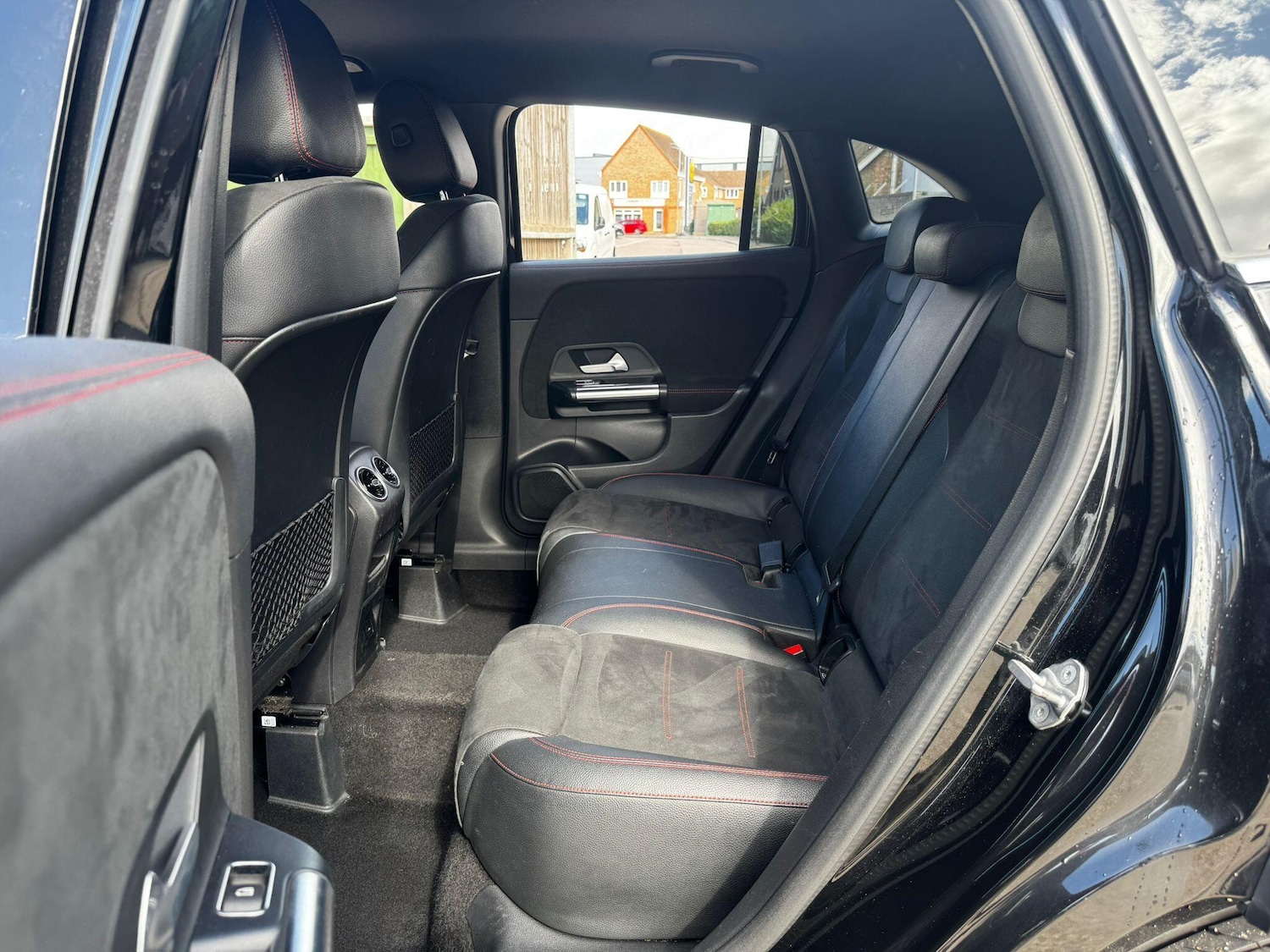 Used Mercedes-Benz GLA 2021 for sale - 76991905: Photo 18