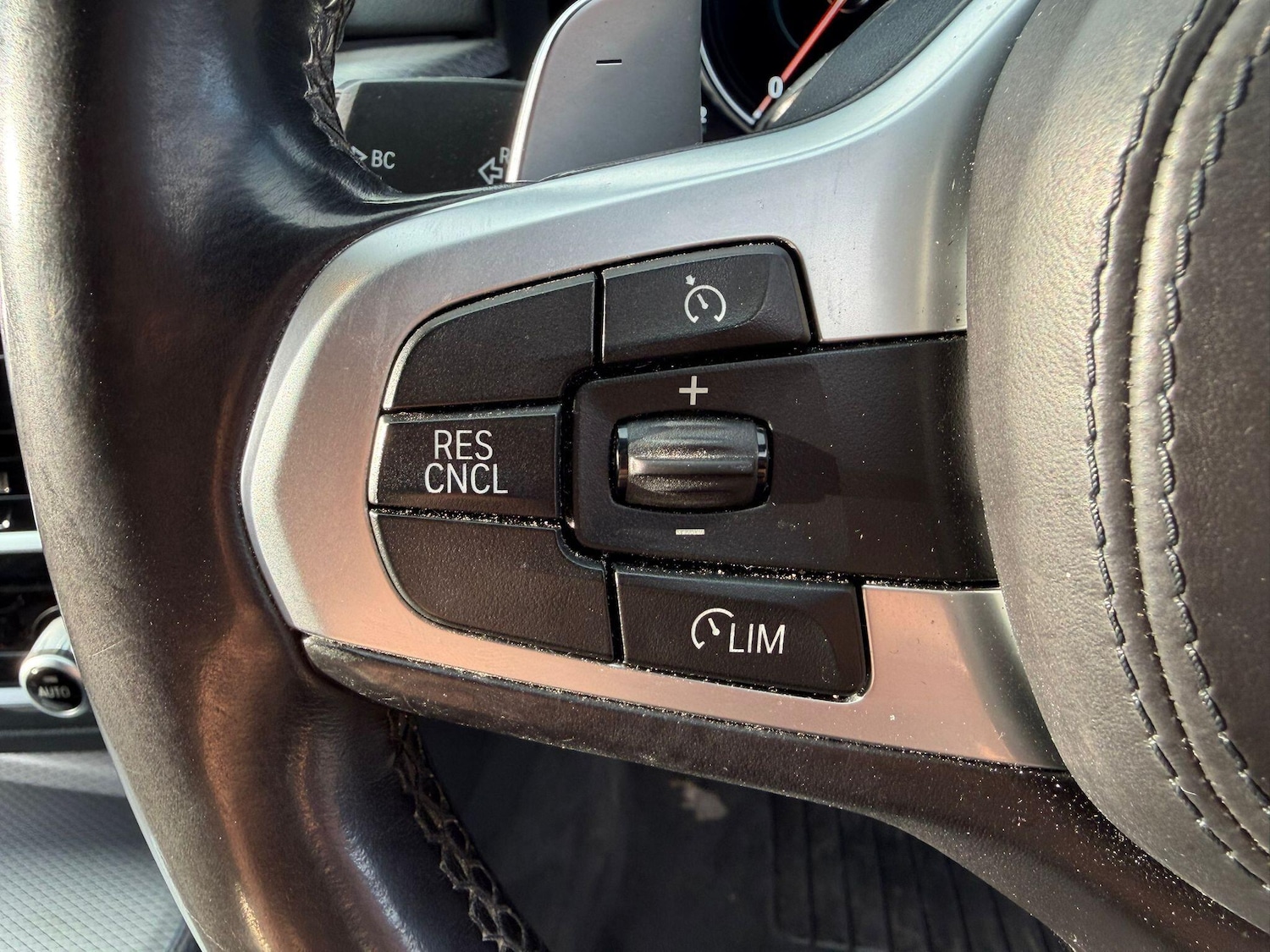 Used BMW 5 Series 2017 for sale - 77612890: Photo 29