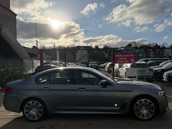 Used BMW 5 Series 2017 for sale - 77612890: Photo