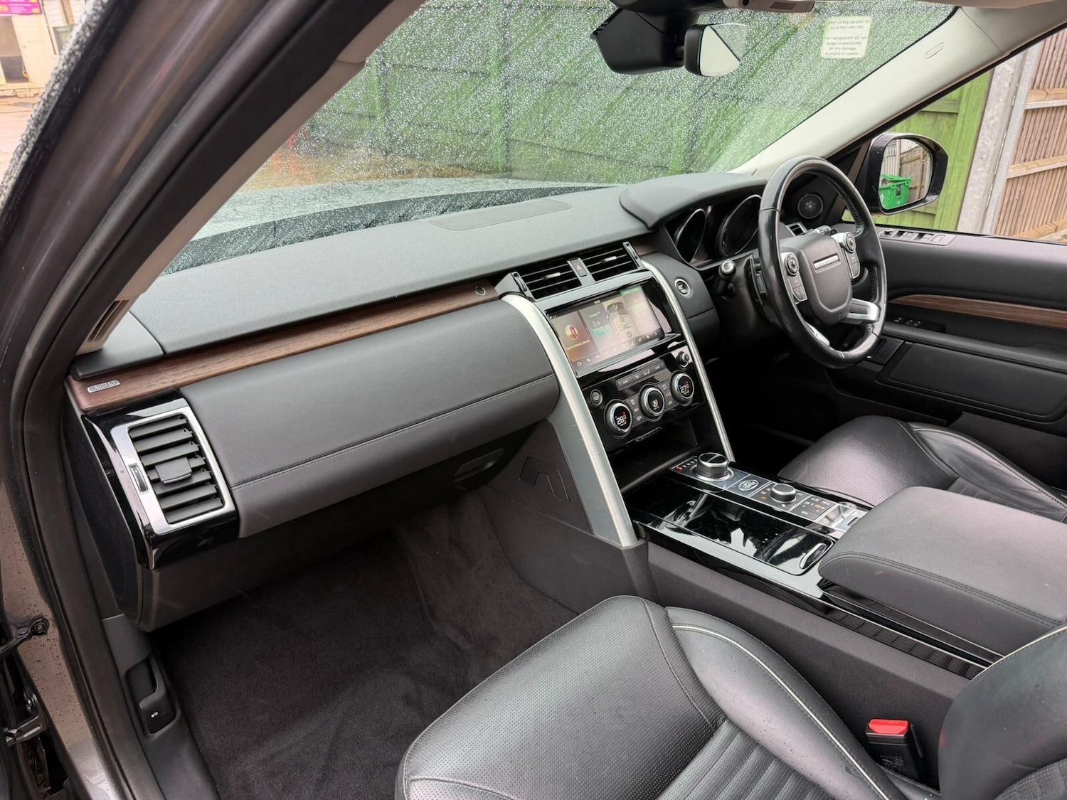 Used Land Rover Discovery 2017 for sale - 77305139: Photo 29