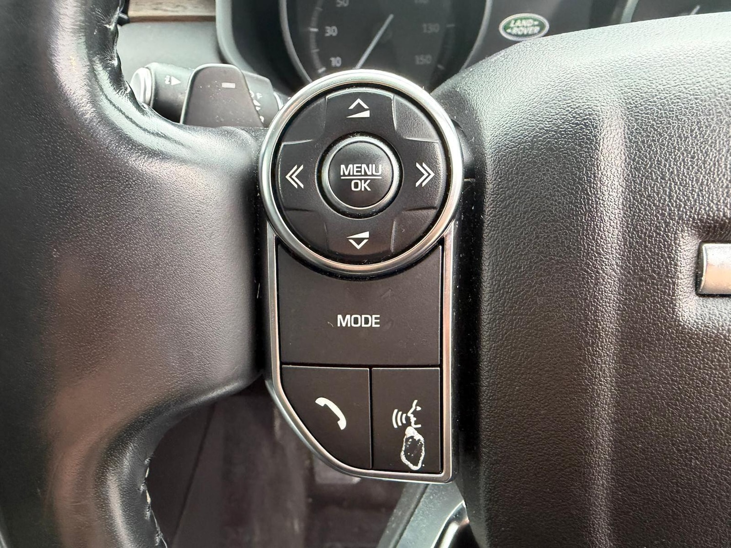 Used Land Rover Discovery 2017 for sale - 77305139: Photo 32