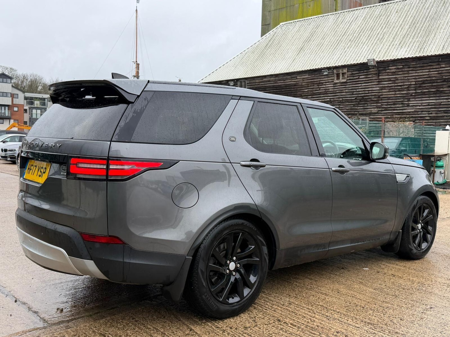 Used Land Rover Discovery 2017 for sale - 77305139: Photo 5