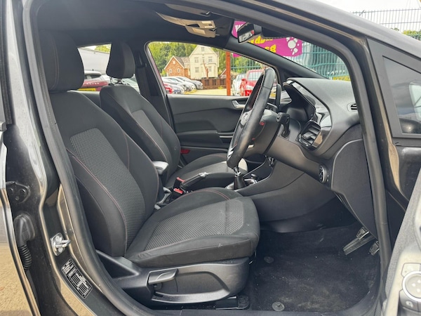Used Ford Fiesta 2020 for sale - 75531528: Photo 14